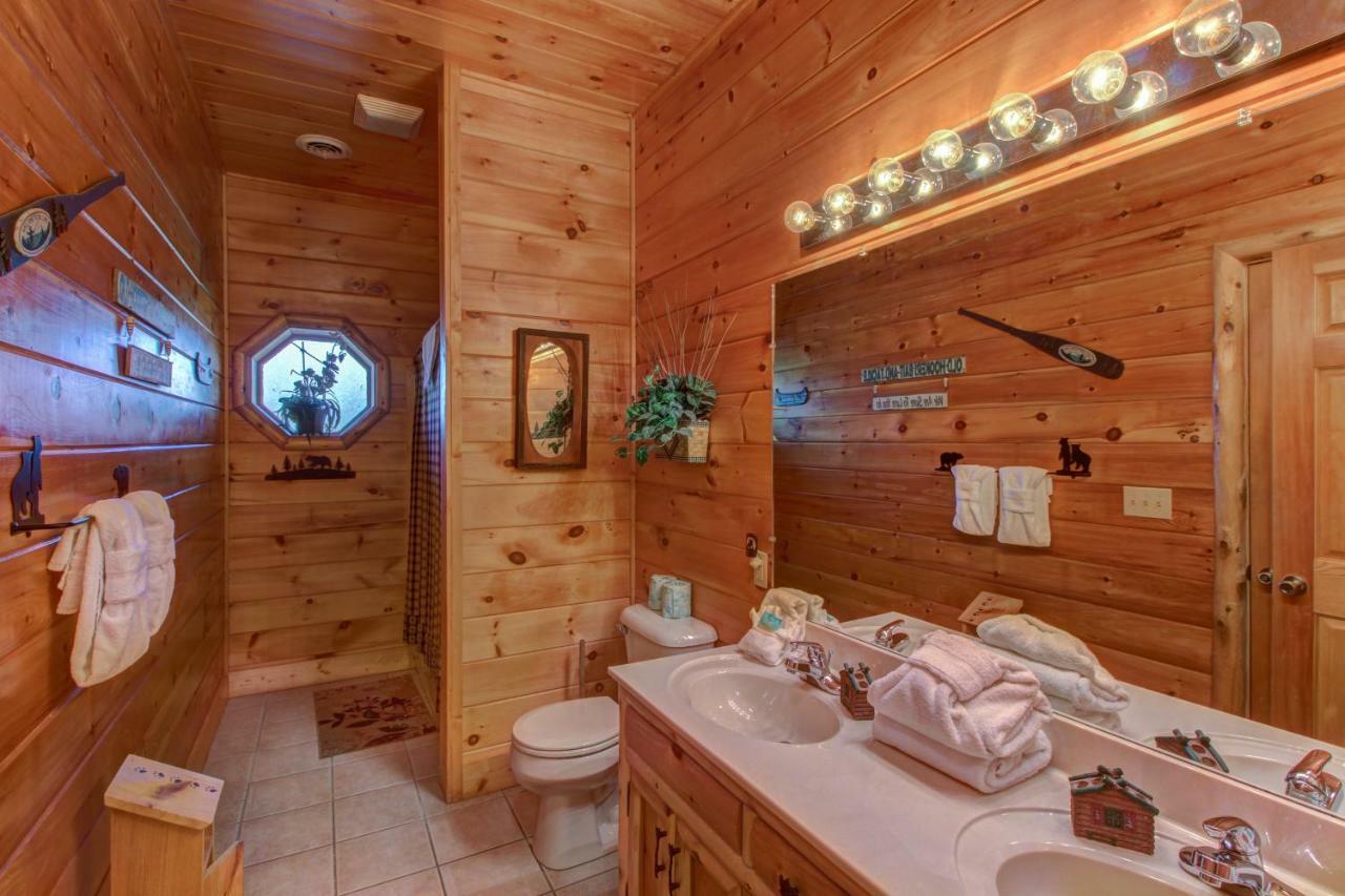 Chief Big Log Villa Hatchertown Exterior photo